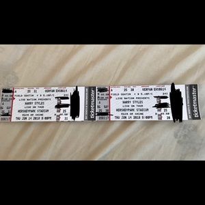 TWO HARRY STYLES LIVE ON TOUR TICKETS HERSHEY PARK
